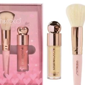 Kevin & Coco Makeup Brush and Lip Gloss Set - Pink and Gold